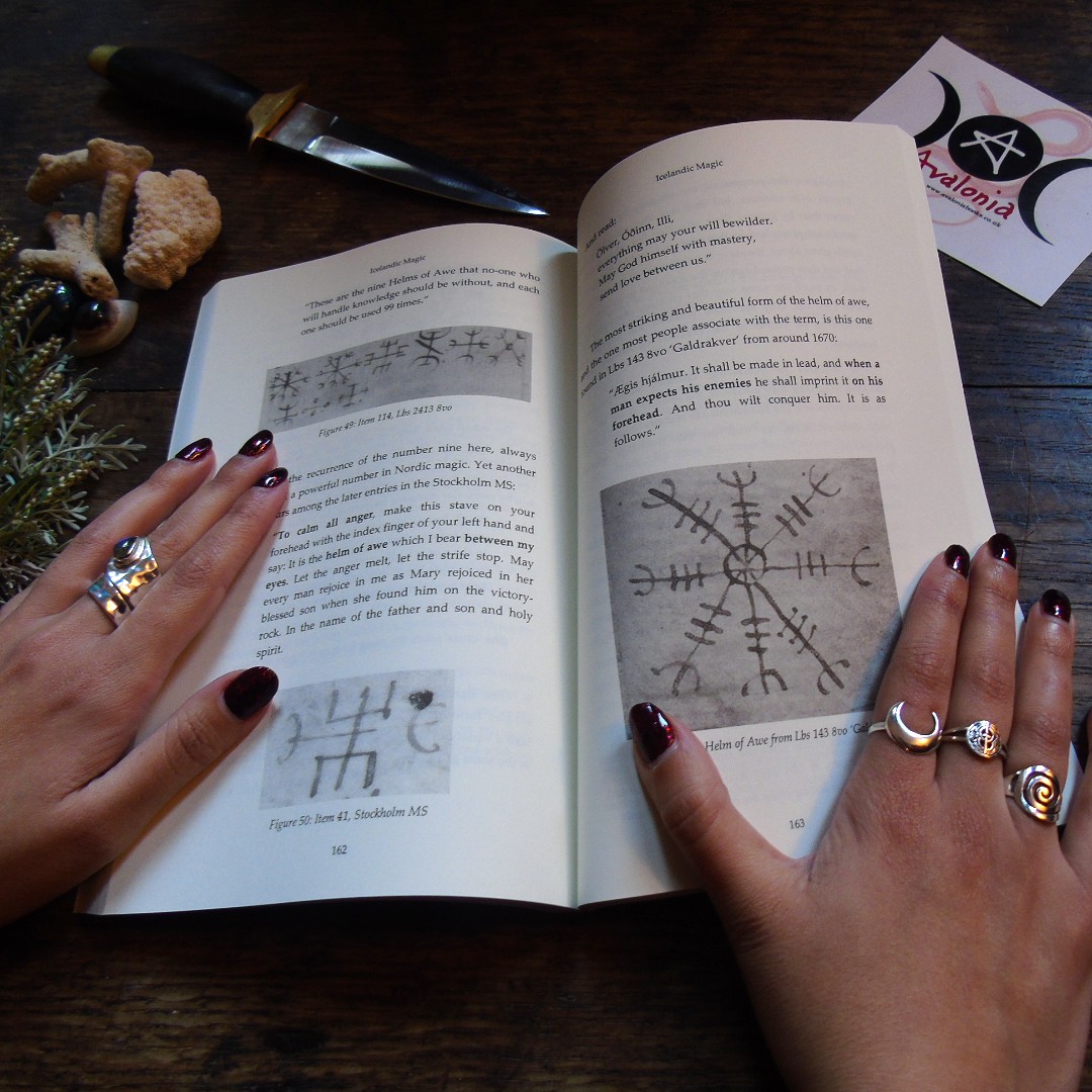 avalonia's tweet image. "A number of magical scripts from Iceland have been preserved in various libraries and archives. They vary greatly in size and format, and also in state of preservation, some being much damaged or barely legible." #CASmith #IcelandicMagic

#OccultBook #Grimoire