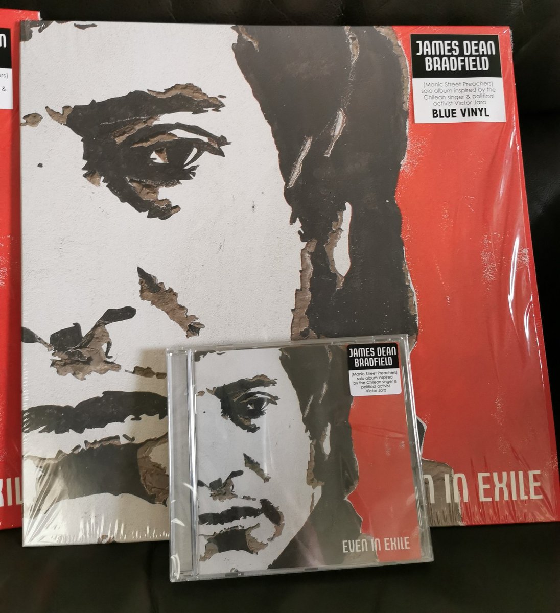 SeanHarrison71's tweet image. Companies like Spotify make so much money from artists but put very little back. Do yourselves a favour and support artists and the people who get our music to us by buying physical formats. PS you need this album in your life #eveninexile #jamesdeanbradfield #Manics @heretic101