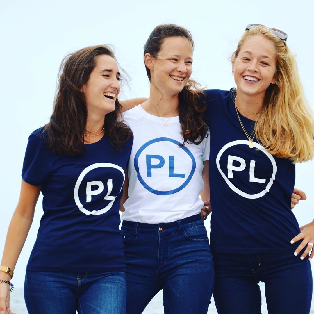 port_wear's tweet photo. Pour le PLaisir 💙💙💙

Affichez fièrement votre attachement à #Paimpol au travers de vêtements en coton 100% bio et éco-responsable 🌱
#Bretagne #Nautisme #CotesDArmor #Sailing #Yachting #LifeStyle #BalanceTonPort #VetementsBio https://t.co/FhIoLsxj6x