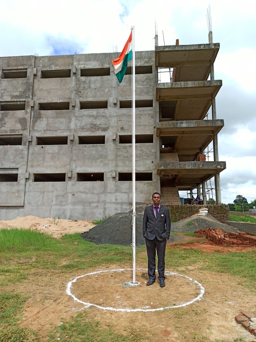 josephponraj's tweet photo. Make a difference today... 

Reach out... 
Help... 
Share... 
Love... 

That's my India... 

Happy Independence Day... https://t.co/SC8cKuihFF