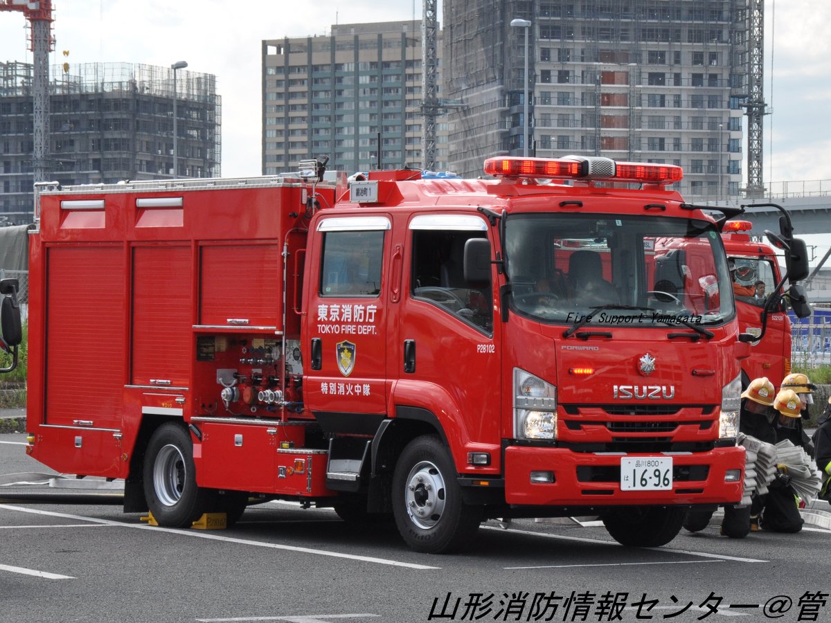 山形消防情報センター 非公式ファンサイト 東京消防庁神田消防署鍛冶町出張所 水槽付ポンプ車 17年 吉谷機械製作所製の東消さんでは一般的な水槽付ポンプ車です 鍛冶町は一線車がこの１台だけで 単隊で特別消火中隊を編成しています 積載水量は