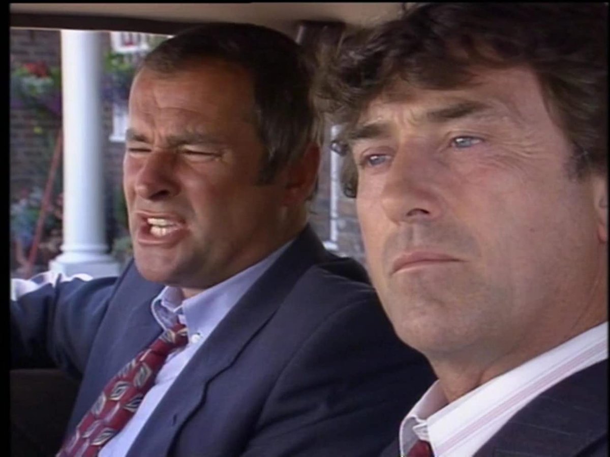 TVandFilmStars's tweet photo. @BillyAMurray @ellison456 I have Billy, you two were brilliant in The Bill as Frank Burnside and Don Beech, glad that you're both on Twitter. https://t.co/wy1QiDrO8B