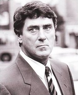 TVandFilmStars's tweet photo. @BillyAMurray @ellison456 I have Billy, you two were brilliant in The Bill as Frank Burnside and Don Beech, glad that you're both on Twitter. https://t.co/wy1QiDrO8B