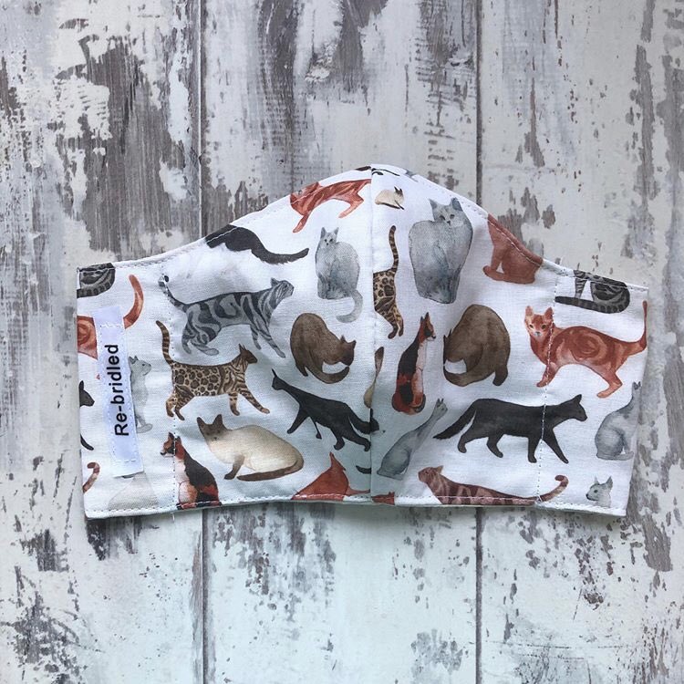 Rebridled's tweet photo. New #bengalcat pattern fabric #facemask #pencilcase #purselining 
 
https://t.co/rDOQTRXe4k

#catfacemasks #designerfacemasks 
#bengalkittens #bengalkitten #Bengals #bengalcats #cats #kittens #Caturday #bengallove #UKGiftHour #ukgiftam #giftideas #shopindie #saturdaymorning https://t.co/QiLXOMsJE4