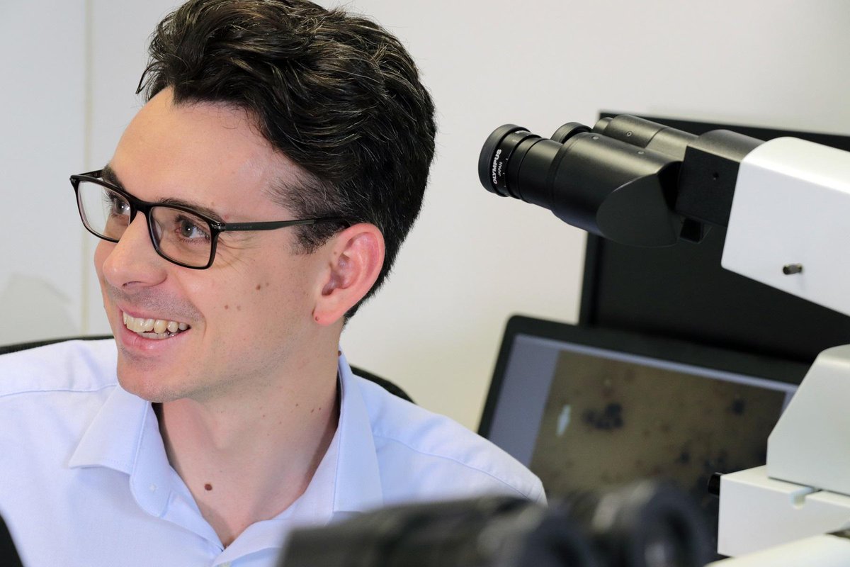 RCPath's tweet photo. 'You'll keep learning throughout your career. It gives you a window into a world that is invisible to the naked eye.' Find out more about a #CareerPath in #VeterinaryPathology in our interview with #VeterinaryPathologist Alex Civello: https://t.co/wdvTR3NBzd https://t.co/TDPqexSKWp