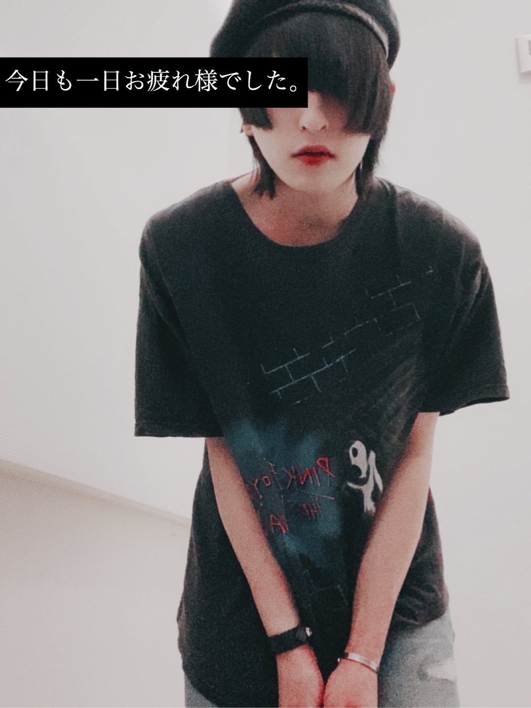 ザアザア 一葵 Tシャツ