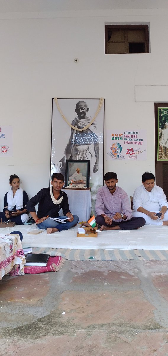 artistvarun97's tweet photo. #SaveIGSwardha #saveig #Gandhi #MahatmaGandhi #artistvarun97 https://t.co/QlIFGLV7Hd