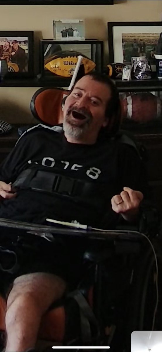 AndrewONielsen's tweet image. @StephenAmell @RobbieAmell @Code8Movie Hi guys. I was wondering if you do me a favour and give my fundraiser a shoutout? Thank you very much. 👊#code8 #code8movie #code8extras