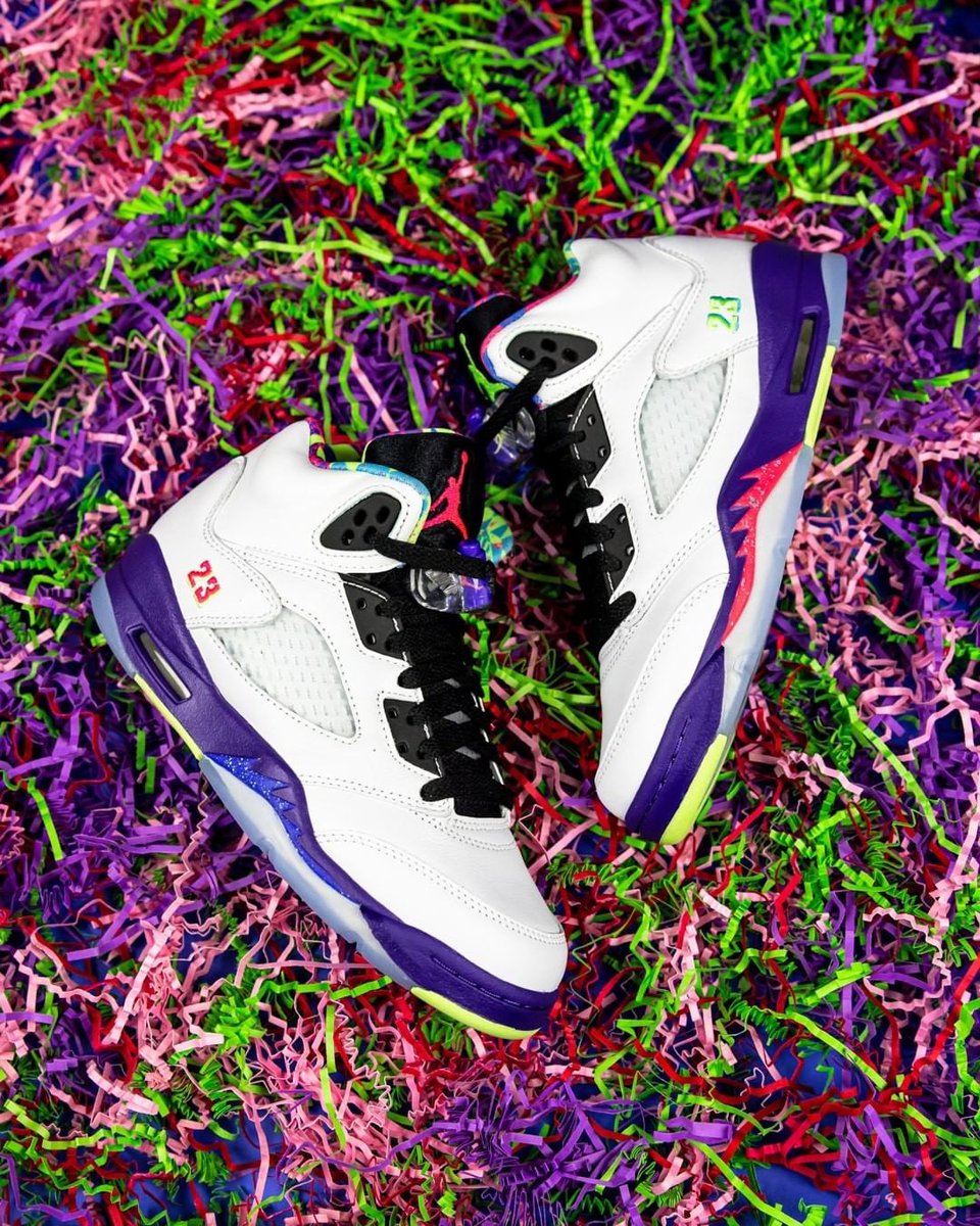 GET IN LINE
Air Jordan 5 'Alternate Bel-Air'

FNL:bit.ly/3as0zwr
JD:bit.ly/2E0xZ9o
