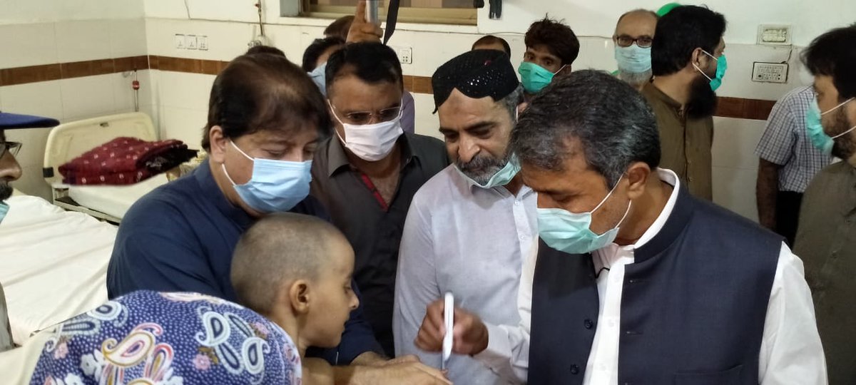 lalajaffar45's tweet photo. opening of polio compaign at Qasimabad sgh hospital  with the hand of worthy Commissioner Abbas Baloch sahab with Additional commissioner Tahir Memon sahab Dr Jamshed khanzada Dr Parvez Ahmed Shaikh  MS Dr Abdullah kamran 
اس عزم کے ساتھ کہ انشاللہ پولیو فری حیدرآباد اور پاکستان https://t.co/WkNxOt6Xdp