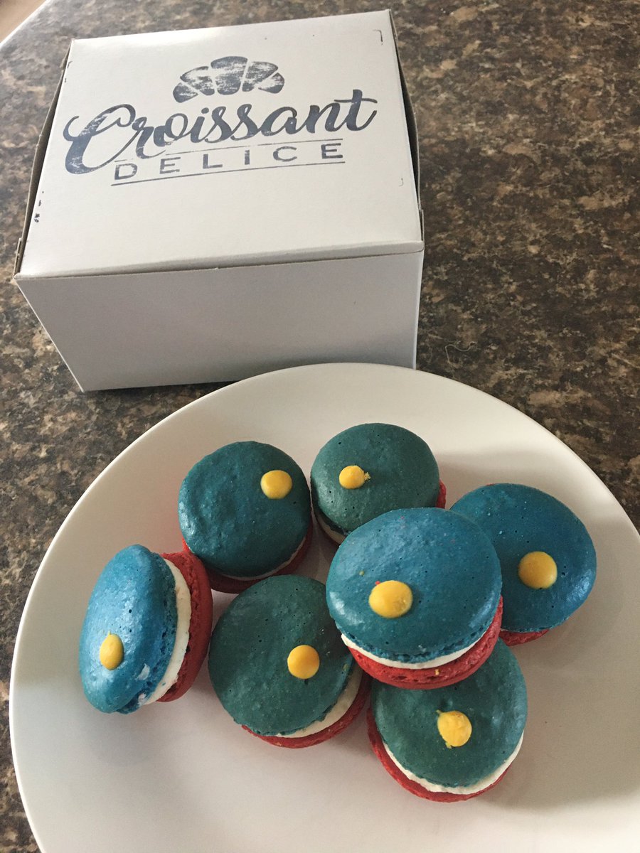 Bonne Fête nationale des Acadiens et des Acadiennes miam miam!