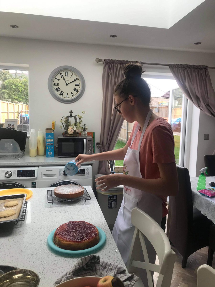 sophie_hyam's tweet photo. Today totally back in one of my happy places.
1st cookery lessons since lockdown.
Jessica was a lovely pupil &amp; already booked in for her next one.
What a pleasure. 😊👩🏼‍🍳
#cookerylessons https://t.co/EAiFgRxcaa