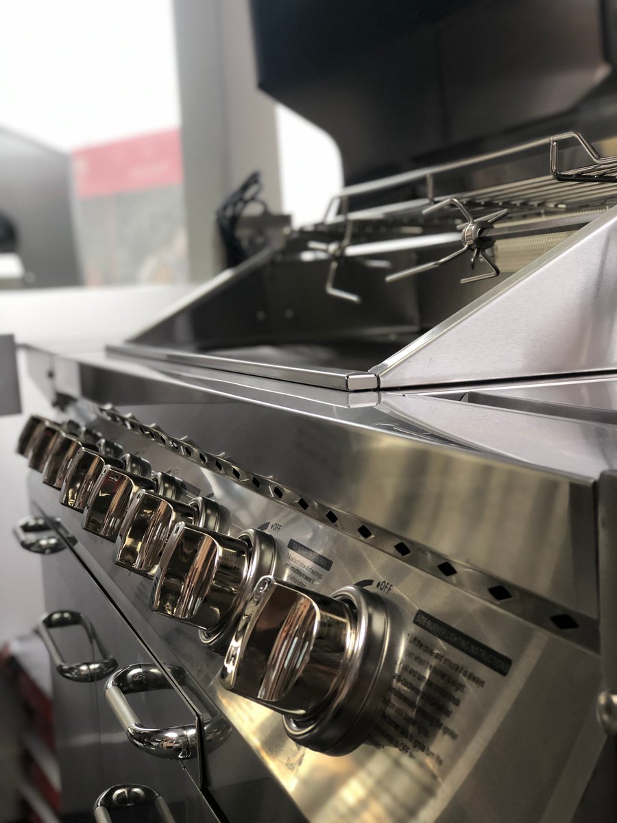 BBQBarnUK's tweet photo. The all new 6 Burner Bourbon Whistler has just arrived 🔥
This premium BBQ is top spec and even includes a rotisserie and heavy duty cover!

Pop in to one of our stores or visit our website to find out more.
#bourbonwhistler #whistler  #6burner #bbq  #stainlesssteel  #BBQBarn https://t.co/fcz8H6zDxB