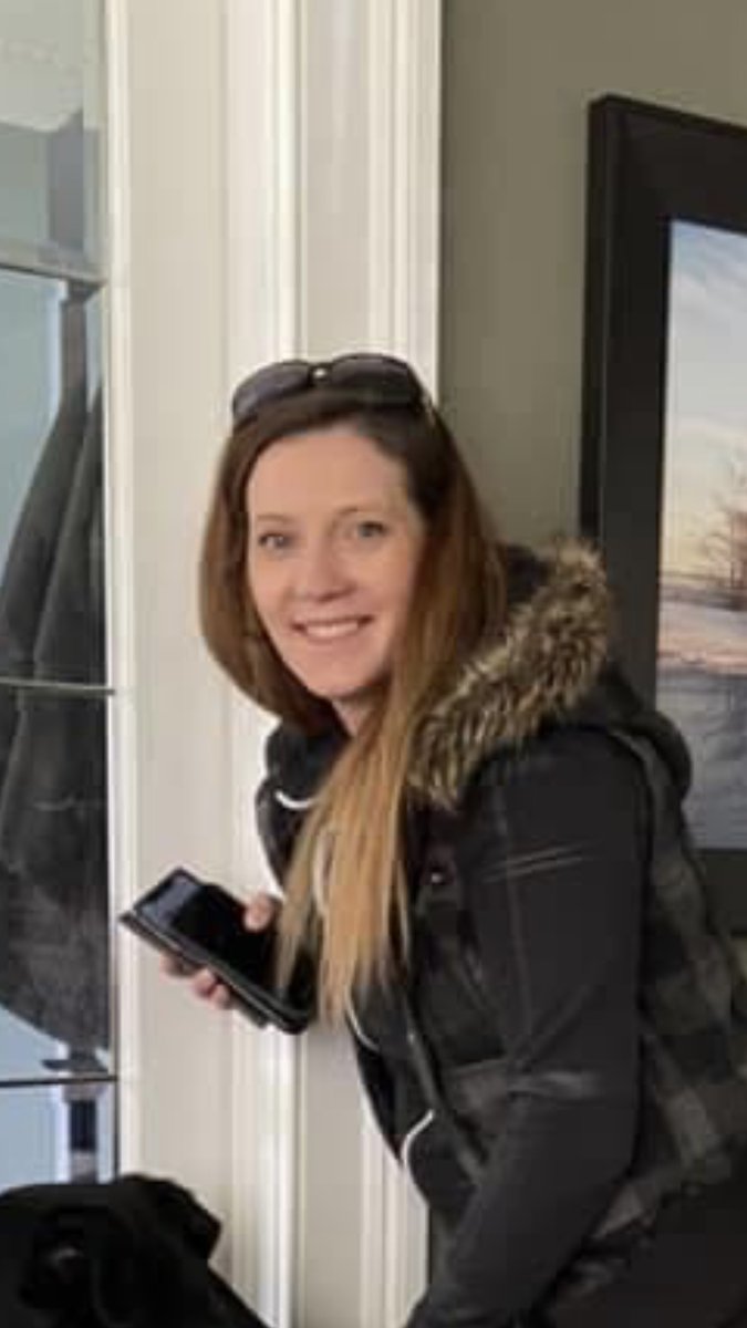 BPS_News's tweet photo. *UPDATED PHOTOS* Brockville Police are seeking assistance to locate Andrea Robillard, reported missing. Last observed August 13th wearing Light Grey tights, Opal Blue Sweater, back shoes and carrying a large black women's purse. Call BPS at 613-342-0127 Ext. 0 /bc https://t.co/nMJtoXZOv2