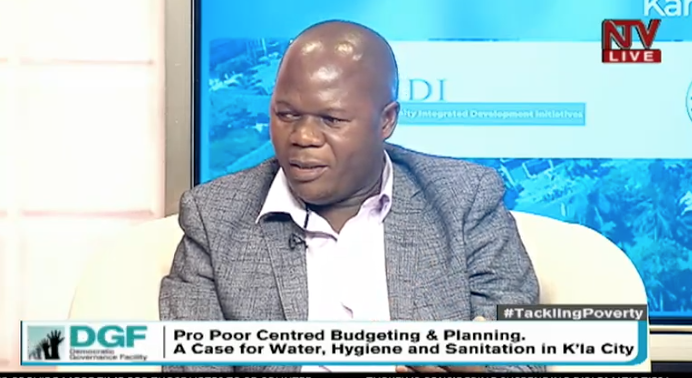 Pro-poor centred service delivery means making sure that water and sanitation services reach individuals who would normally not afford it. These individuals usually resort to other unsafe sources - Ronald Kitakufe, NWSC

#TacklingPoverty #NTVNews #NTVTalkShow