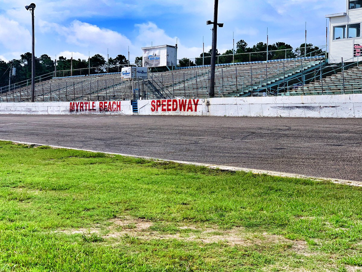 arrowz_1's tweet photo. One last time at Myrtle Beach Speedway. Would love to see my driver get the win today! #TripleRRacing #SamButlerRacing #MyrtleBeachSpeedway #MyrtleBeach #NASCAR #MyTrackMyRoots #LateModel #FullSend #PRWChassis #3AcesMedia https://t.co/YUMYLYaRLi