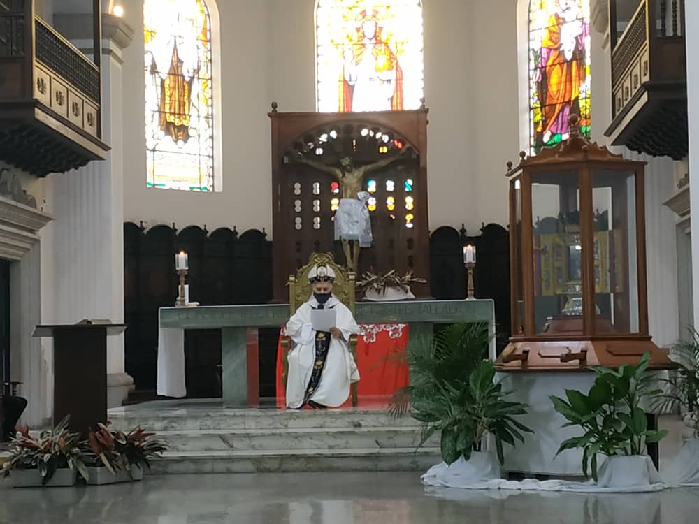 lorearraiz's tweet photo. Hoy es el día de María del Táchira: la Virgen de la Consolación de Táriba https://t.co/1KHacWfBfS