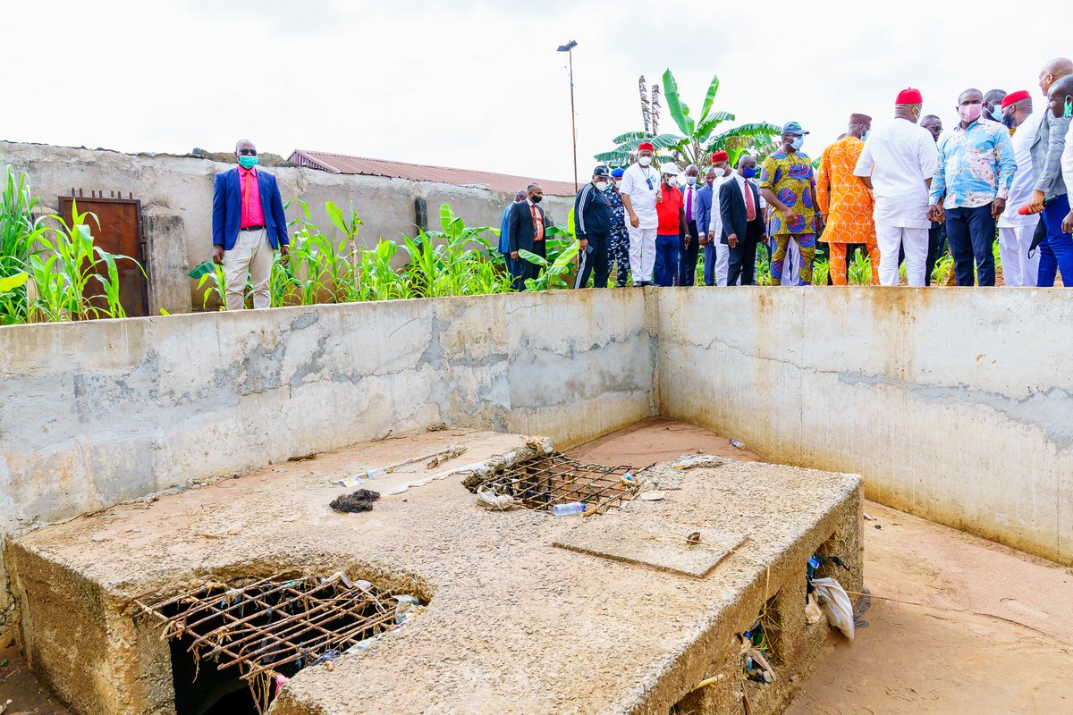 Hope_Uzodimma1's tweet photo. 1/In a related development, we seized the opportunity of commissioning some of the roads we have completed in Imo to also inspect several other on-going and nearly completed road projects, including canals and drainages. https://t.co/Y6rfx2Bfh2