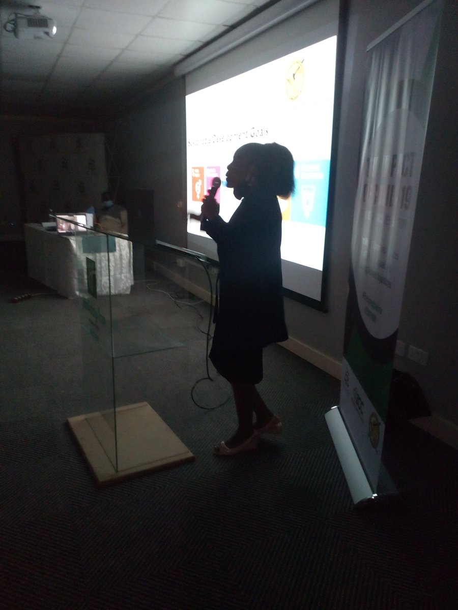 MildretMuzanec4's tweet photo. There is sexual exploitation inthe extractive because of these inequalities that are existing #ResponsibleInv #ZIMPAMI @ZIMCODD1 @ZELA_Infor @zicet1 @TaxJusticeAfric @OSISA @mamacash @GreengrantsFund @cdemlambo #inequality @MorebieChidaush @jmaketo @DChidarara @LynneteHlatywa1 https://t.co/afqLvzZfHp