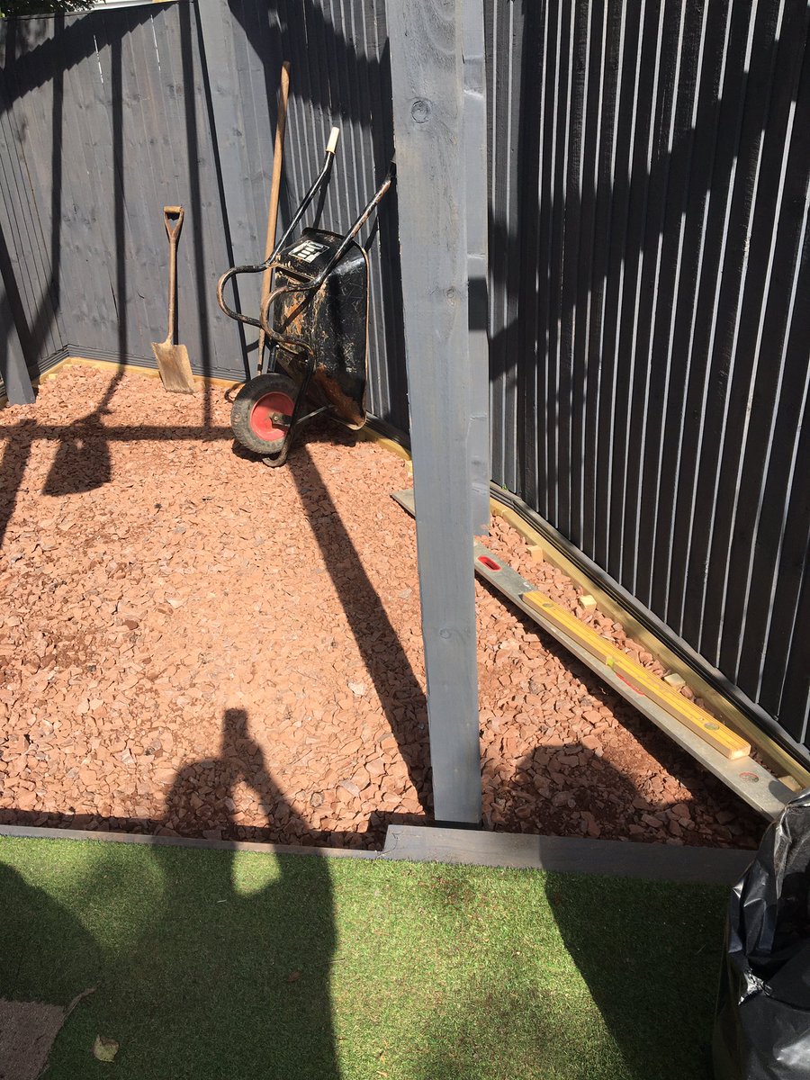 Farringtons1's tweet photo. @GrassFarrington  Prep work started in #coventry for our latest @Namgrass Whitby installation. #covhour #smallbiz #uksopro #atsocialmedia #simplyRT #midlandshour https://t.co/dmvGRcSBiE