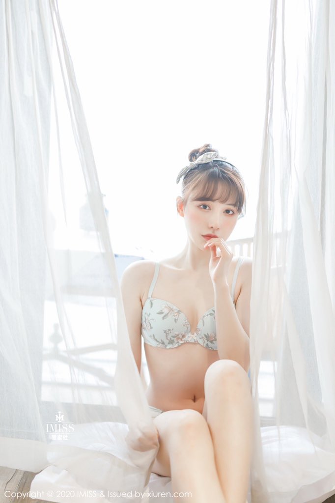 模特：Lynn～
之前大理旅拍的时候拍的一组甜到你入心的照片^_^ https://t.co/0beadGECLx