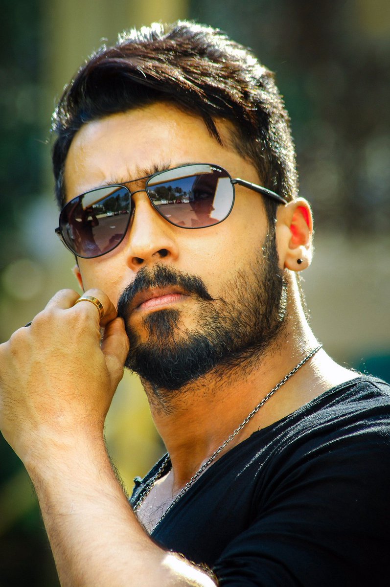 sfcpudukkottai's tweet photo. • #6YearsOfTrendsettingANJAAN

தமிழ் சினிமாவில் முதல் முறையாக பயன்படுத்தப்பட்ட கேமரா.

தமிழ் சினிமாவில் Teaser செலிப்ரேஷன் அறிமுகப்படுத்தியது.

ரஜினி Sir அடுத்து மிகப்பெரிய Day1 வசூல் சாதனை படைத்தது.
வெறித்தனமான ரசிகர்களாக மாற்றிய படம். @Suriya_offl 
@mi_offl @sfcpudukkottai https://t.co/zskRnZfooL