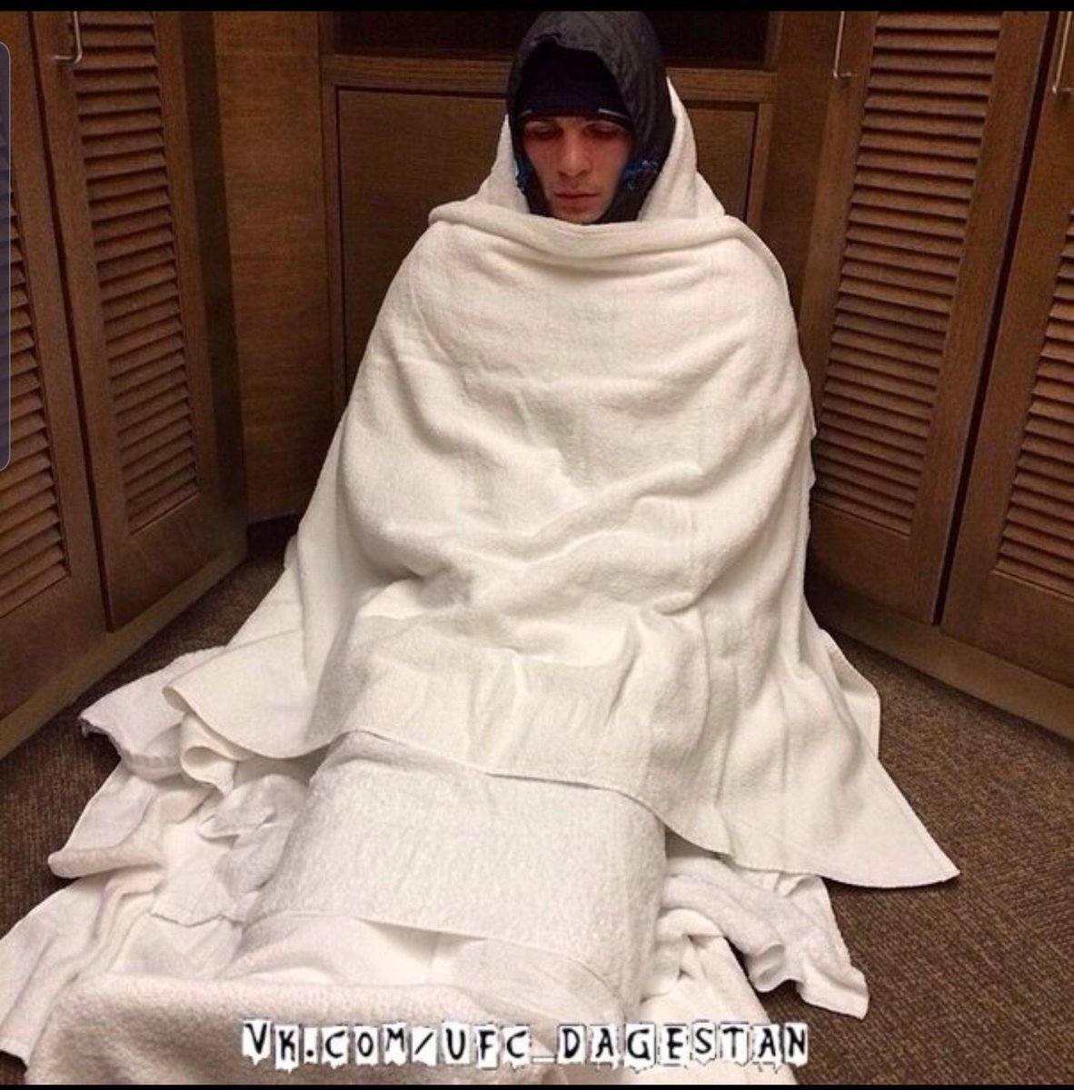 حبيب عن مساعدة جستن قيتشي له:

" لا أريد أن اخلق أي مشاكل مع هذا الشخص، فأنا أعرف جستن من فترة طويلة، منذ أيام منظمة WSOF، فهو الذي ساعدني بعد عودتي من الإصابة في عام ٢٠١٦ عند قتالي مع 'داريل هوركر' حيث ساعدني في عملية انقاص الوزن عن طريق تجفيف الجسم من الماء بإستخدام المناشف"