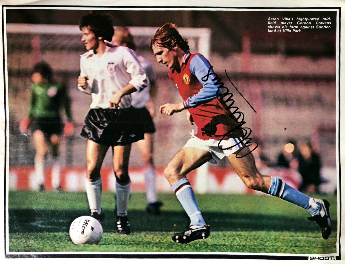 FOOTBALLERS AUTOGRAPHS of the 70s & 80s tweet media
