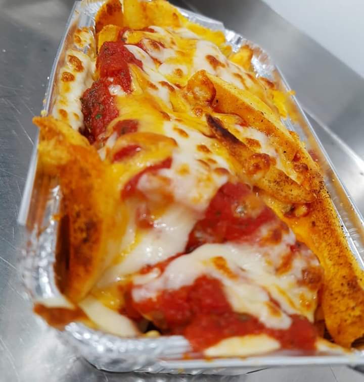 Our margherita loaded chips 😍