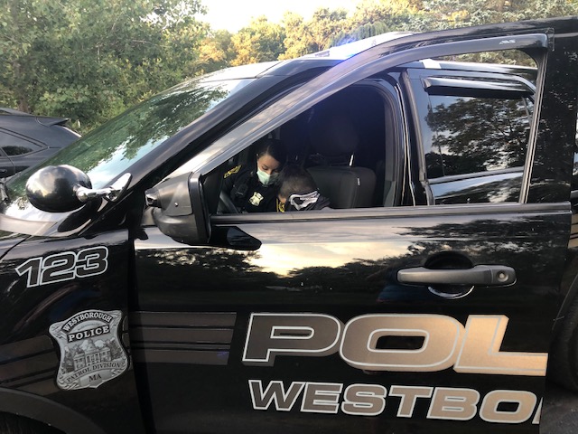 Sonia Sharma (@sochandel) on Twitter photo Thank you Officer O’Brien for stopping by after I accidentally sent an emergency SOS after cloroxing my phone. Apparently, it happens all the time. Great opportunity to connect with an amazing community helper and role model. We appreciate you. <a href="/WestboroPolice/">Westborough Police</a> <a href="/sparkkindness/">SPARK Kindness</a> Thank you Officer O’Brien for stopping by after I accidentally sent an emergency SOS after cloroxing my phone. Apparently, it happens all the time. Great opportunity to connect with an amazing community helper and role model. We appreciate you. <a href="/WestboroPolice/">Westborough Police</a> <a href="/sparkkindness/">SPARK Kindness</a>