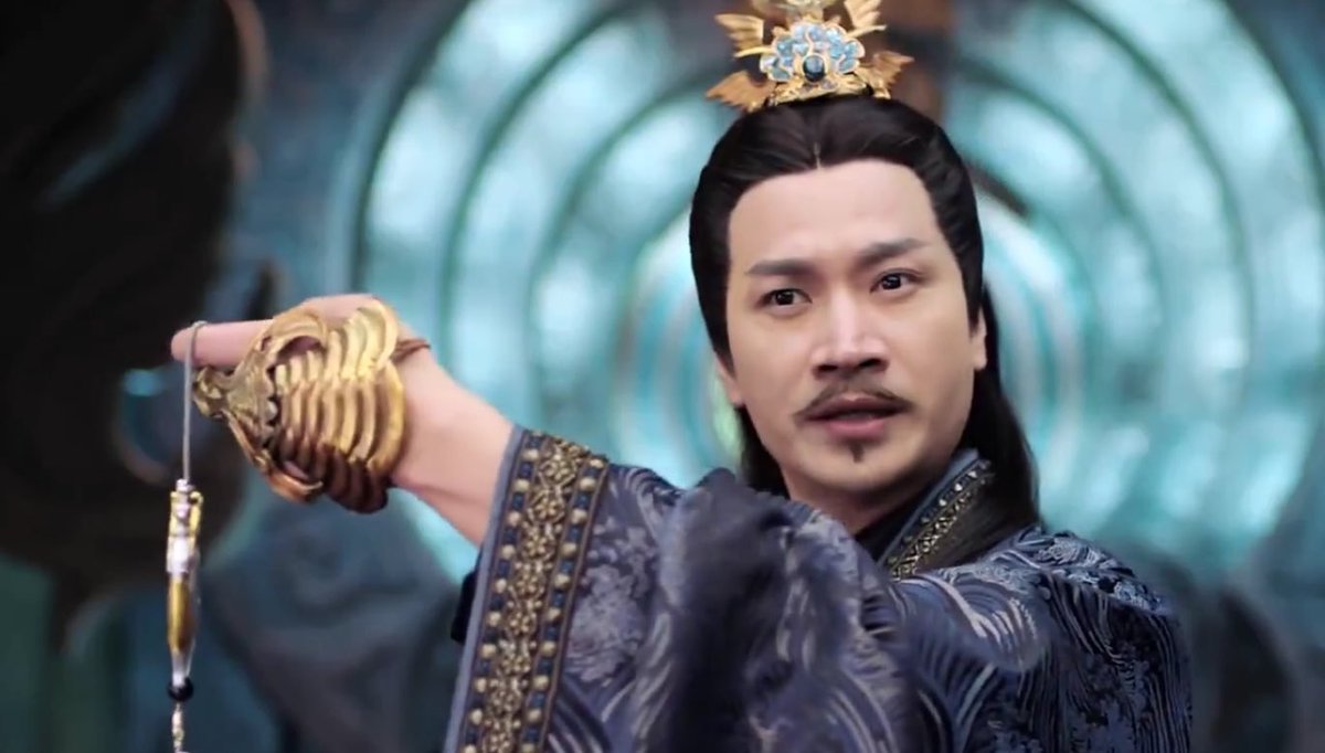 Imlittle_fly's tweet photo. #HeShengMing as Master of Li Ze Palace 👌🏻he’s actually the father of SIFENG ♥️🤭 that’s why he is so protective ♥️
#LoveAndRedemption 🎥🎥 https://t.co/cWjxov6RmB