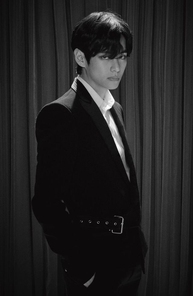 kim taehyung as 50s james bond — a needed thread