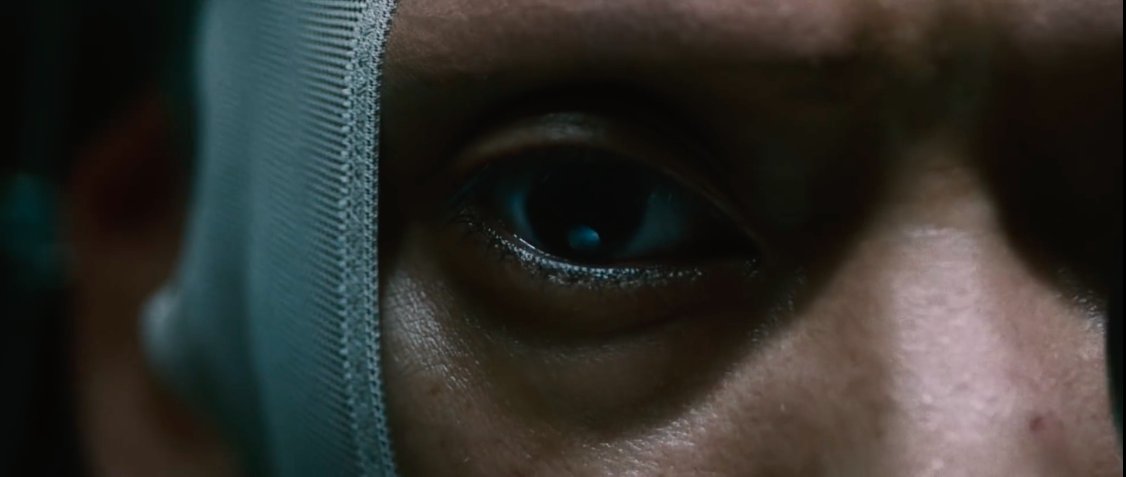 👁️