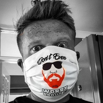 Luke Edney ear strengtheners are back in stock! Just go to lukeedney.com/merch for a high quality reusable mask (machine washable) #dontevenworryaboutit #bandmerch #lukeedney #lukeedneymerch #singersongwriter