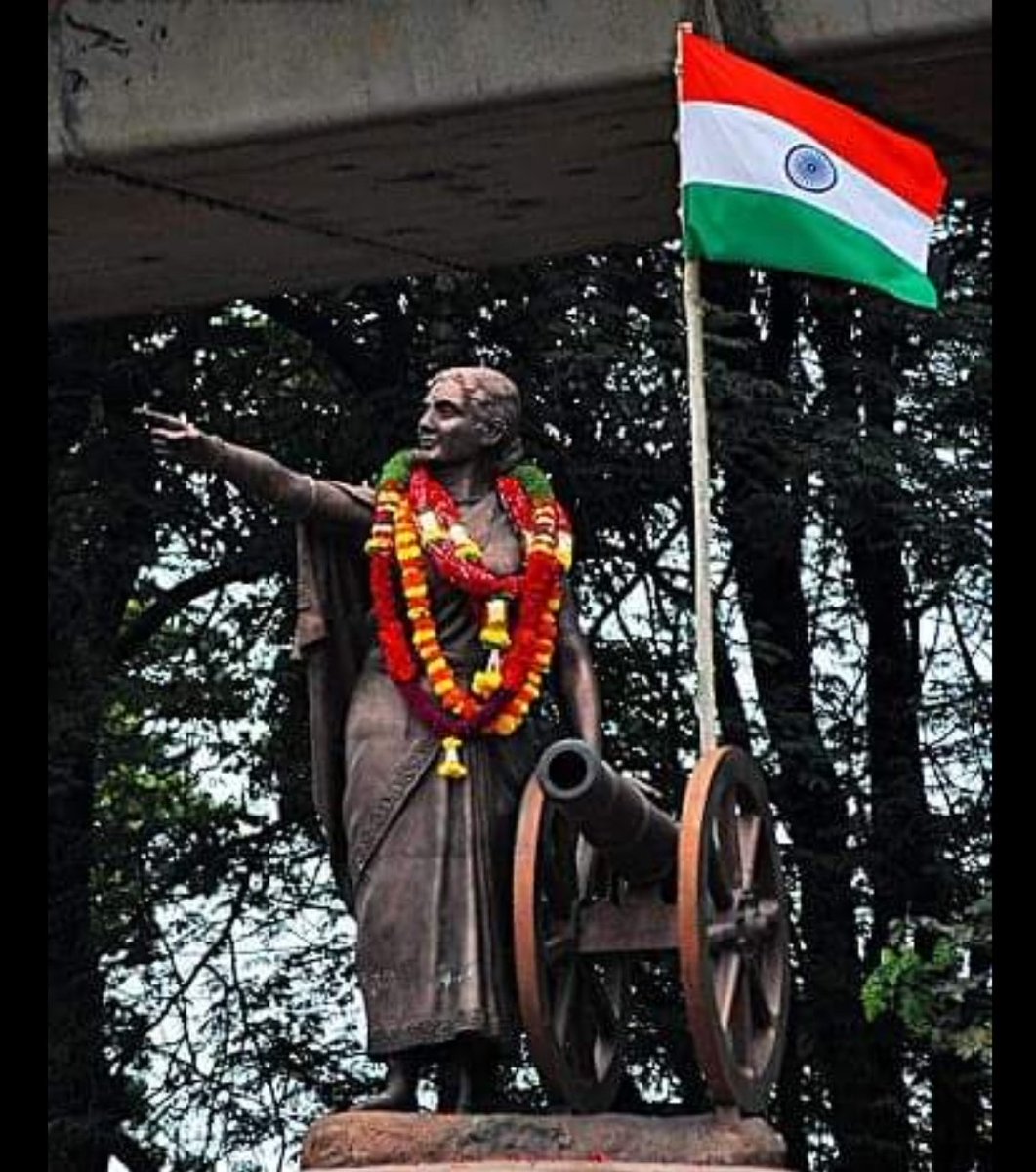 On the occasion of  #IndependenceDay let's add some more women icons in this thread,Rani Abbakka Chowta a fearless Jain queen of ullal.Only person in history to defeat mighty Portuguese for over 4 decades & defend our motherland.