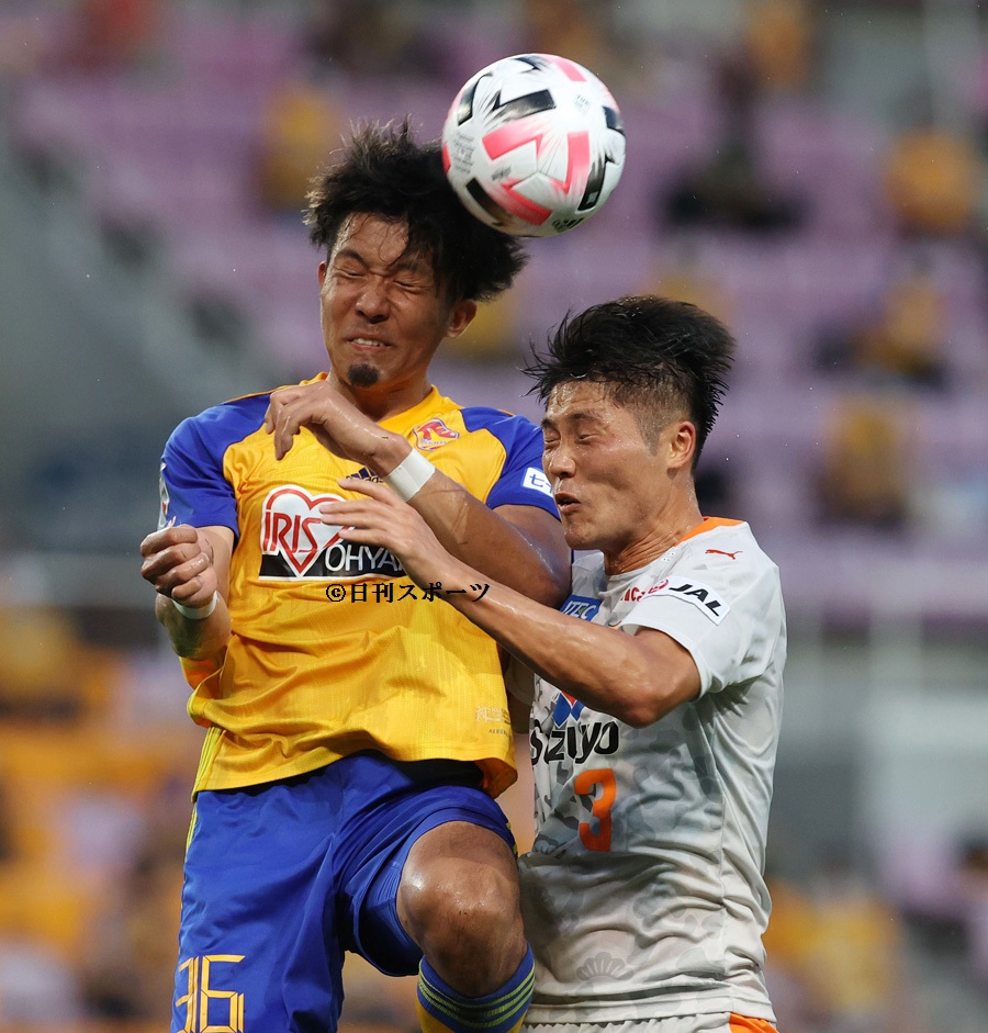 日刊スポーツ新聞社東北取材班 ｊ１リーグ 15日 ユアスタ ベガルタ仙台 ０ ０ 淸水エスパルス 終了 仙台は清水を３本上回る12本のシュートを放ちましたが ゴールは奪えずドローで決着しました 柳貴博 Vega Official ベガルタ仙台 ベガルタ ｊ