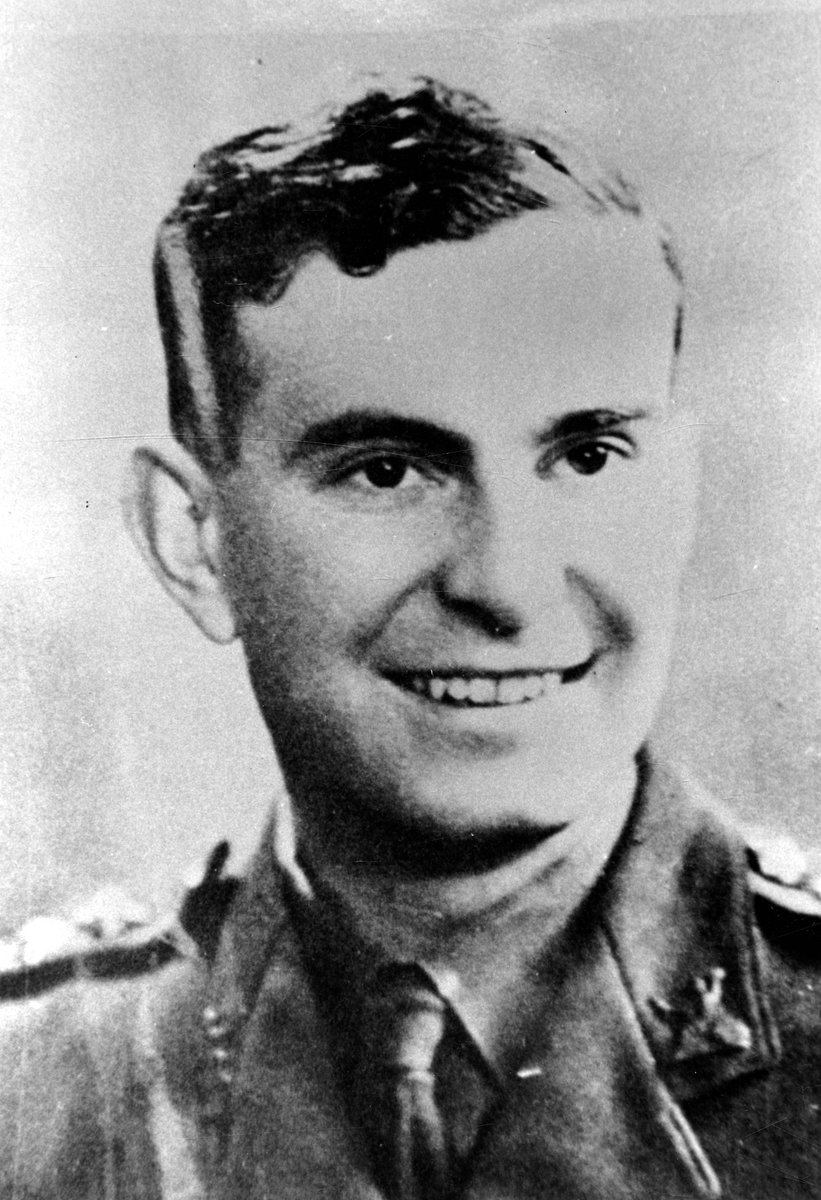 NorwichCastle's tweet photo. On the 75th anniversary of VJ Day, we remember Captain John Niel Randle of the 2nd Battalion Royal Norfolk Regiment, who was posthumously awarded the Victoria Cross for incredible courage &amp; inspirational leadership during the 1944-5 Burma campaign. #VJDay75 #LestWeForget (thread) https://t.co/cYZoVexmxD
