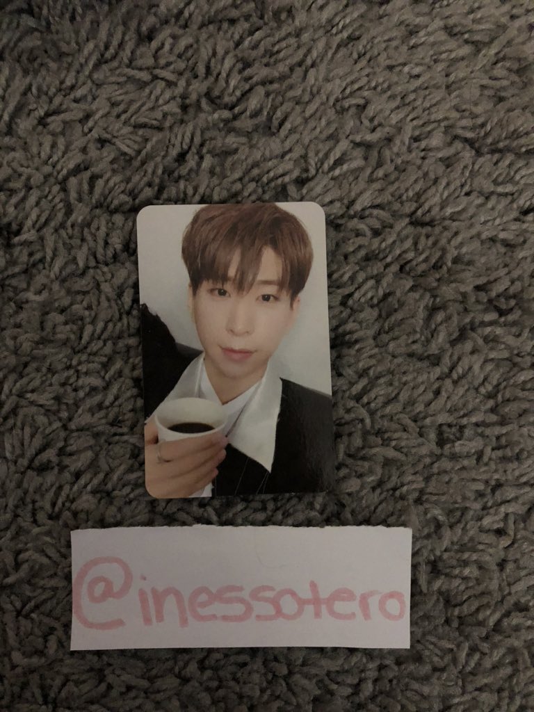 VavPortugal's tweet photo. [ WTT / VAV PHOTOCARD ]

VAV 3rd MINI ALBUM ‘SPOTLIGHT’

Have: StVan

Want: Baron 

#vavtrade #vavwtt #vav https://t.co/kj3n6G8njy