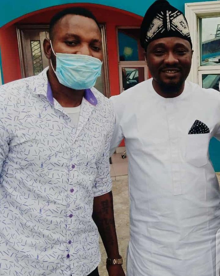 iamteajazz's tweet photo. Yesterday With Billionaires Realtors group president/CEO @tonykolawole , Great personality 🙌🙏 https://t.co/UlhcPQ6kyg