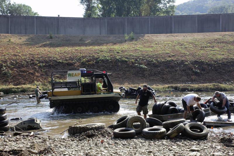 stevenadamswv's tweet photo. What started as a junked car removal program ran by A. James Manchin in the early 1970s is now a multi-million-dollar litter control program.
But the Rehabilitation Environmental Action Plan is in need of a clean-up of its own, according to a new report. https://t.co/wiKW590G0P https://t.co/gedLie5gO8