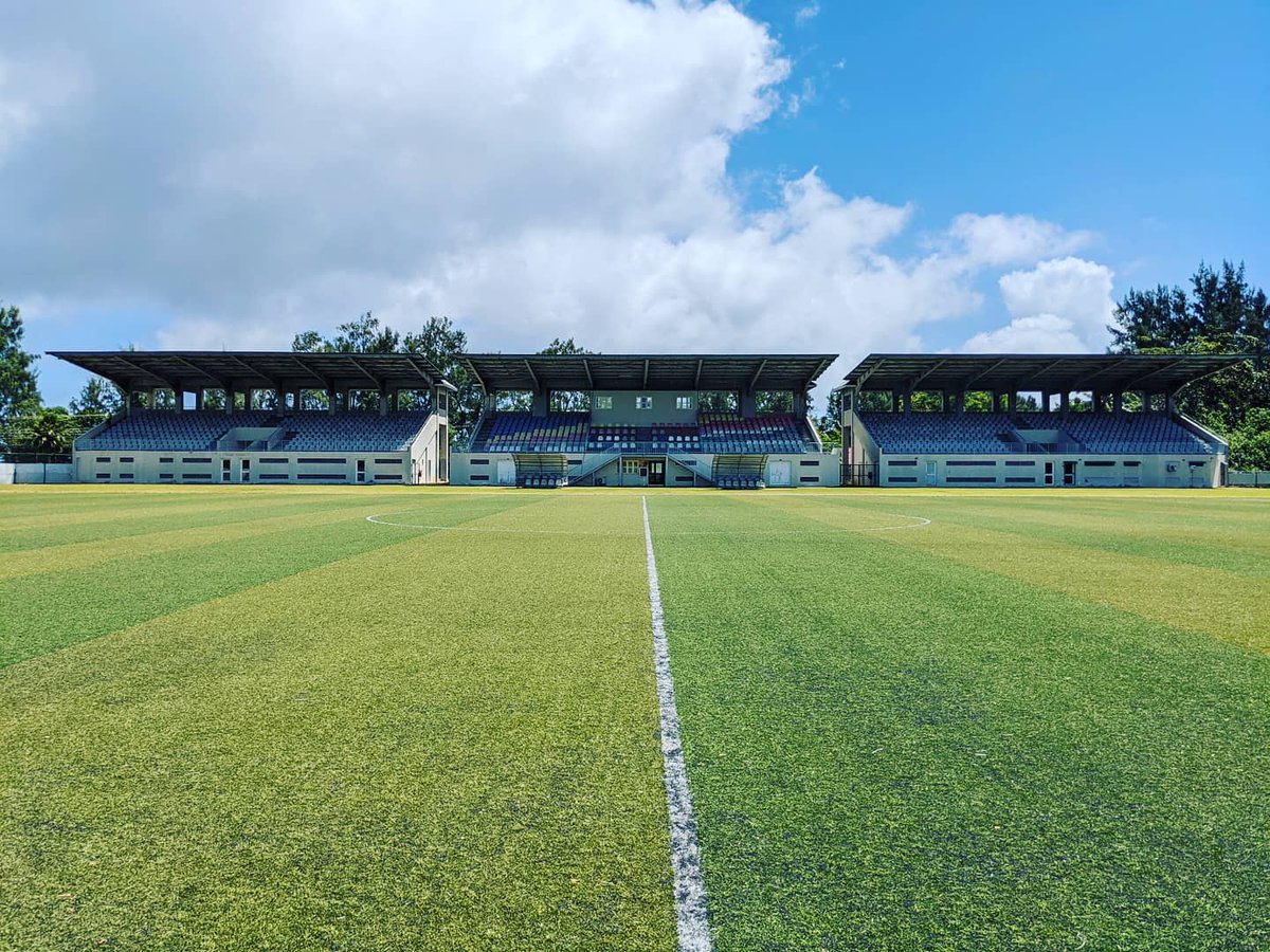 FarAwayFootball's tweet photo. SFF Cup Semi Final action has kicked off! 🏆🇸🇨
@RoversFCsey 🆚#CoteDorFC
Unfortunately, there isn't a broadcast, but I will update as best I can. In the meantime, think of how nice an Away Day on Praslin or Mahé would be...
#SFFCup #Seychelles #Football https://t.co/7RVjoqDXvE