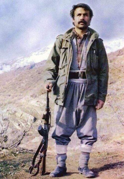 warcoresponted's tweet photo. Salvegera vejîn û berxwedanê li gelê #Kurdistan'ê pîroz be. #15tebax #Kurdistan #TwitterKurds #15Agustos #Egîd #MahsumKorkmaz #Fermander #Agit https://t.co/SZZOh1701V