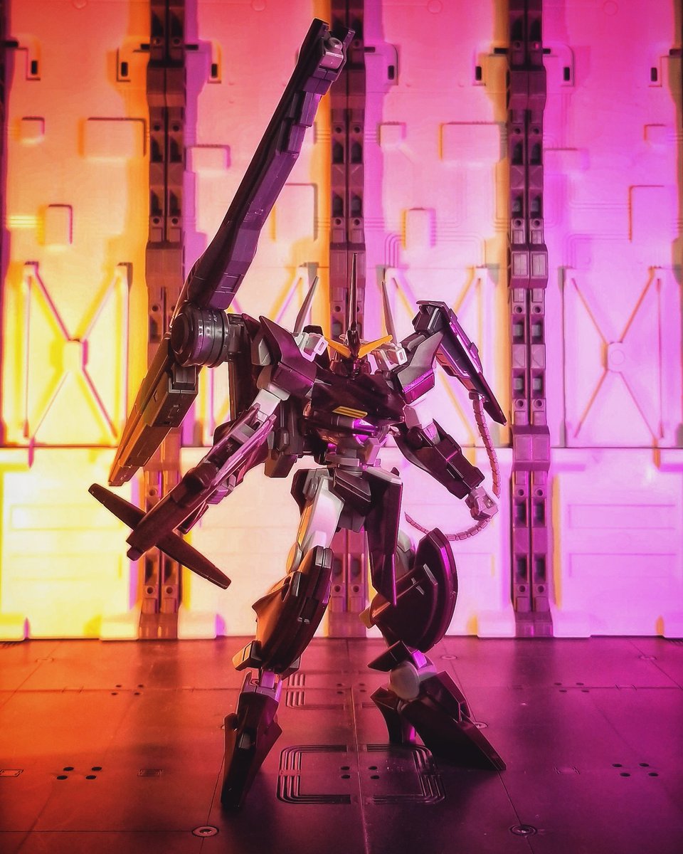 ao_mecha's tweet photo. HG Eins Gundam. Really fun built and love the weapm system.

#gundam #gunpla #mecha #mobilesuit #wips #aomecha https://t.co/3gMFWAUGcA