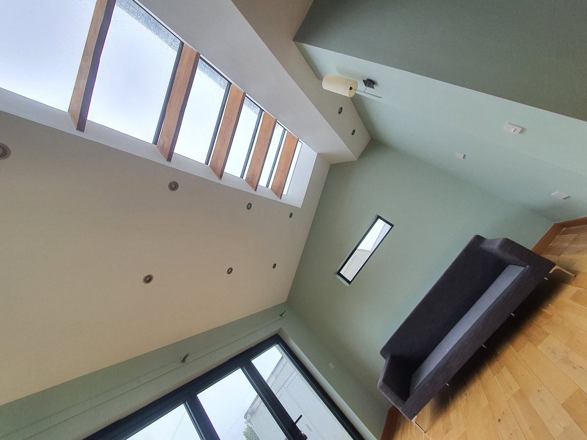 excelldecorator's tweet photo. Stunning extension, recently completed 😃💪🏽 #tikkurila #tikkurilauk  #antireflex2 #farrowandball #teresasgreen #johnstonesdurablematt https://t.co/Uj4eyyO83B