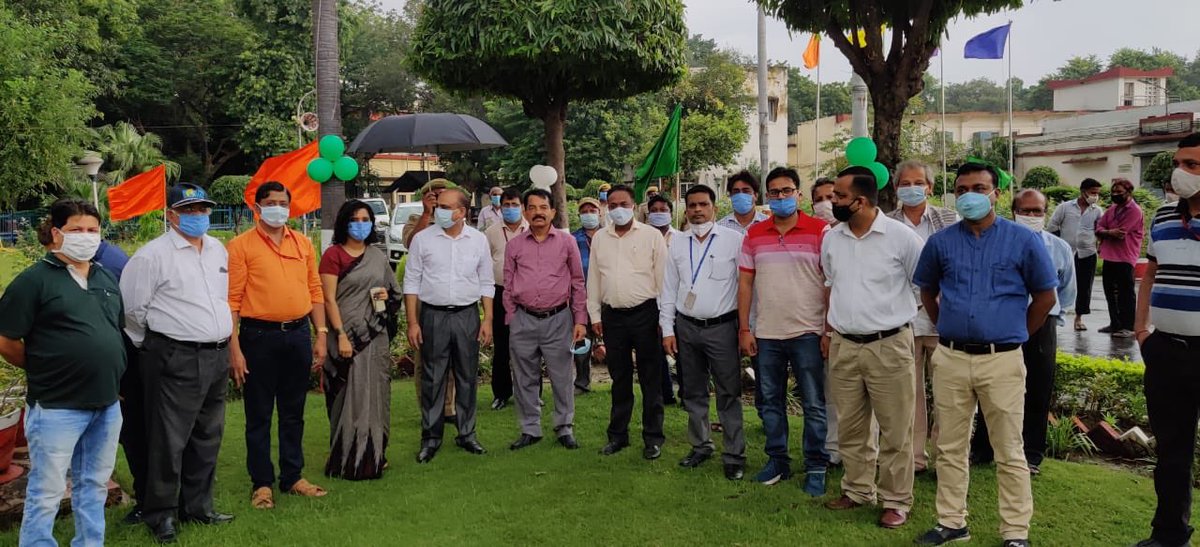 OPF_OFB's tweet photo. Wishing Everyone a very Happy 74th Independence Day 🇮🇳
@OFB_India https://t.co/EYunHtPcSa