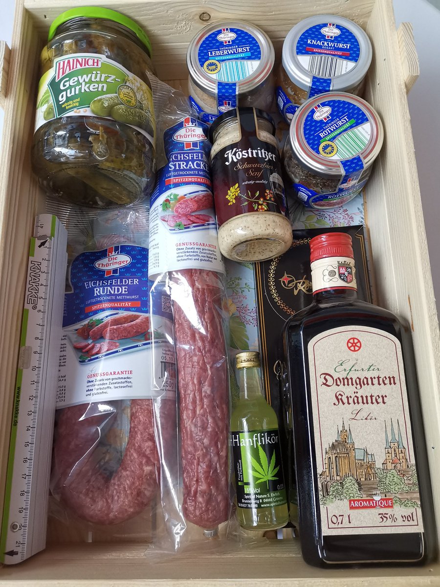 MeinThuringen's tweet photo. Ein leckeres Paket mit Thüringer Köstlichkeiten für den Lieblingsonkel zum 75. Geburtstag
#madeinthüringen #meinthüringen #marktplatzthüringen #diethüringer #thüringentester #knakke #rotstern #soschmecktthüringen #erfurtliebe https://t.co/22VHk8XJ7g