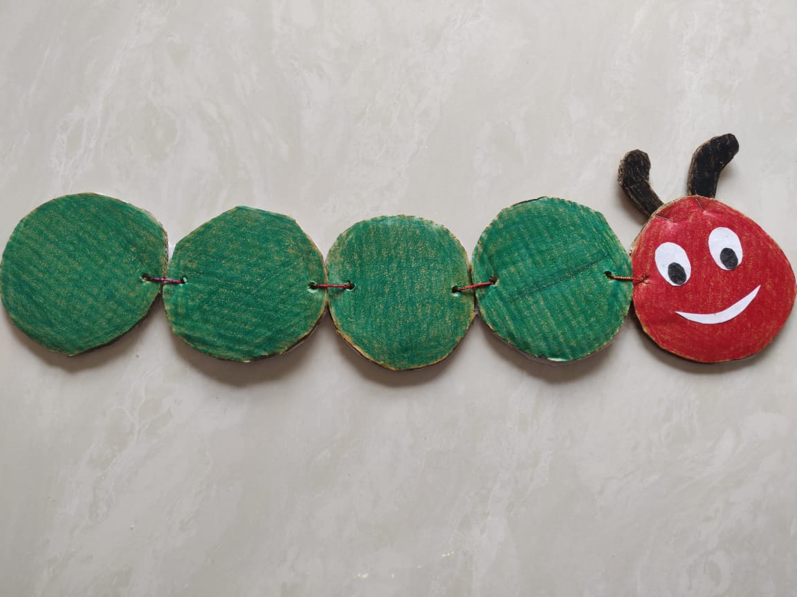 AdhyayanEd's tweet photo. Our hungry little Caterpillar is ready 😁 Quick n cool stuff by the #superparent cohort. A mom's enthusiasm and excitement at its peak to create this within an hour of the session #parentingplus #thecollaborativelearningstudio https://t.co/BOPbqxRMo3