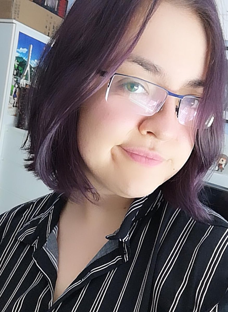jenlovetoread's tweet photo. Schnipp Schnapp, Haare ab. <: https://t.co/kCisZXclLw