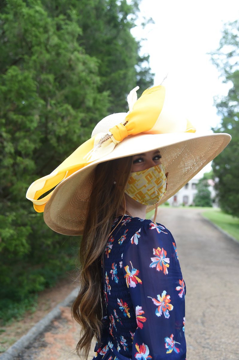 camhatsNYC's tweet photo. Hello Lexington!
Christine Will be @keenelandmercantile #millinerscorner on August 29th !
#Hats , #fascinator & #masks for Kentucky Derby & Breeders’ Cup!
#3timefeaturedmillinerofkentuckyderby #featuredmillinerofkentuckyderby146 #officialmillinerofbreederscup
. https://t.co/cJ7LufGBLk