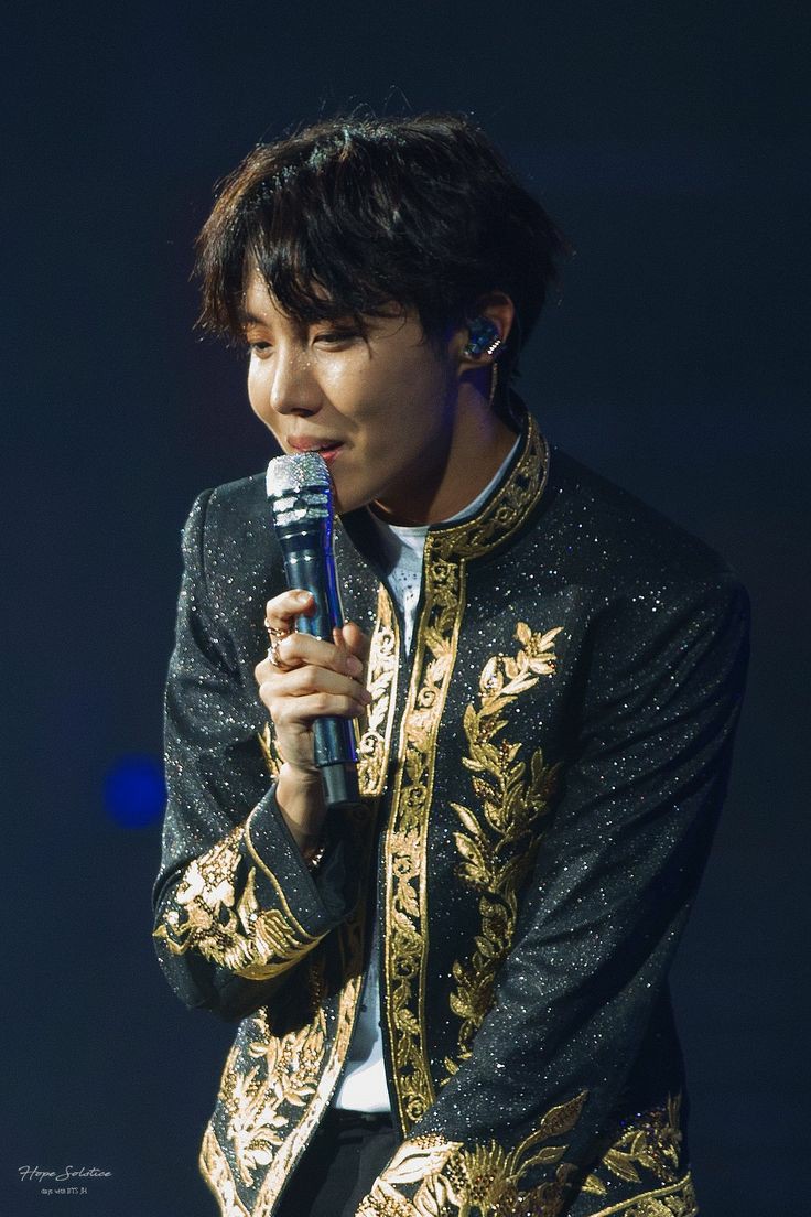 he's so INTIMIDATING 